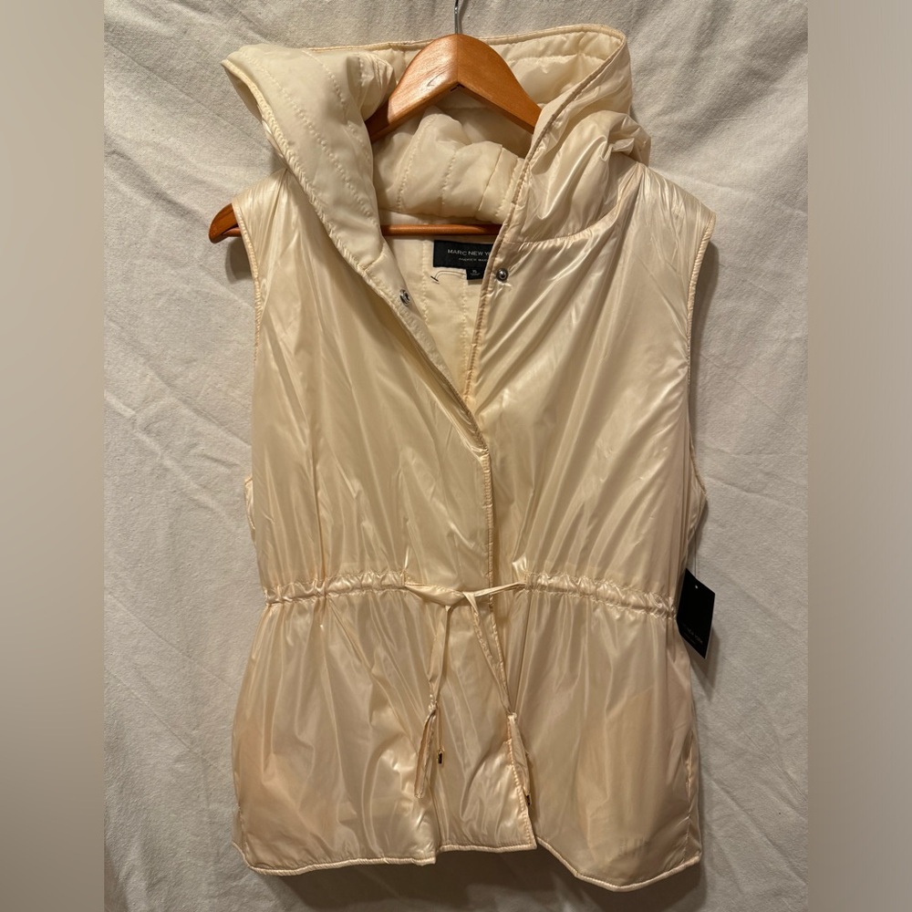 Marc New York Women’s Pale Gold Tie Front Vest